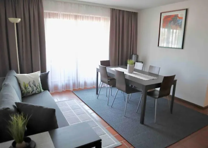 Art L Zentral & Seenah Apartment *